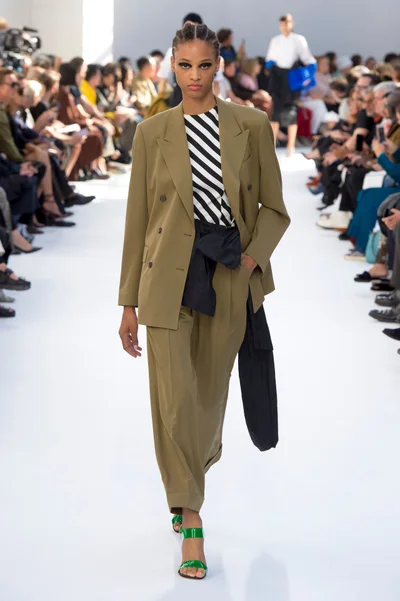 Look 45